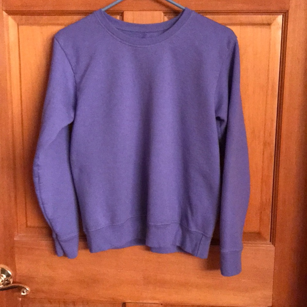 Hanes sweatshirt medium